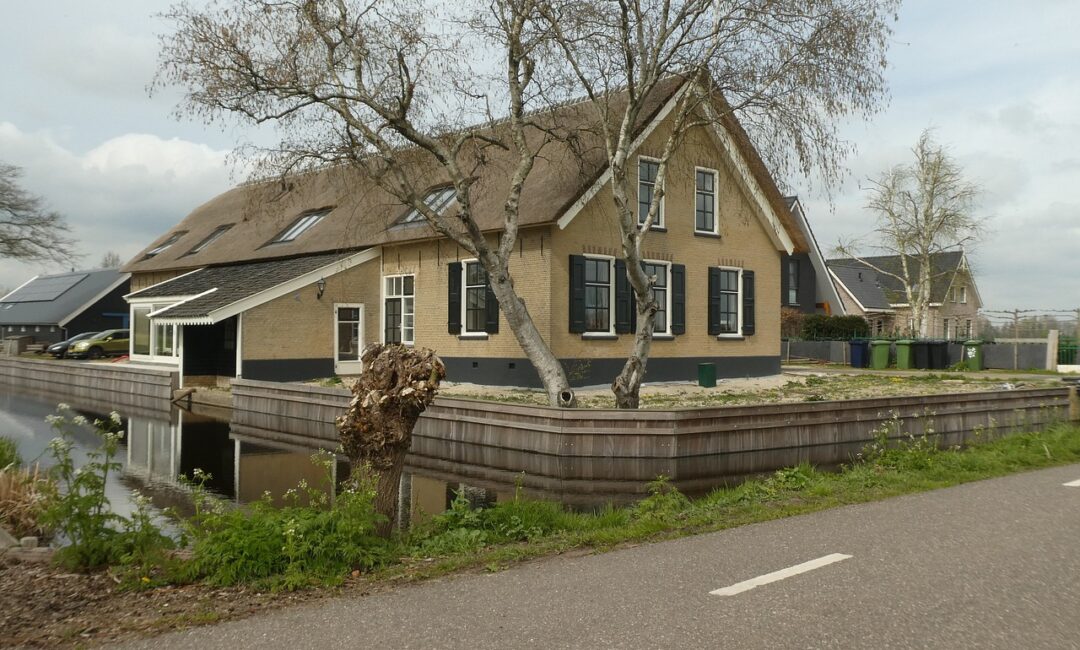 5_astuces_pour_un_aménagement_extérieur_devant_maison_réussi