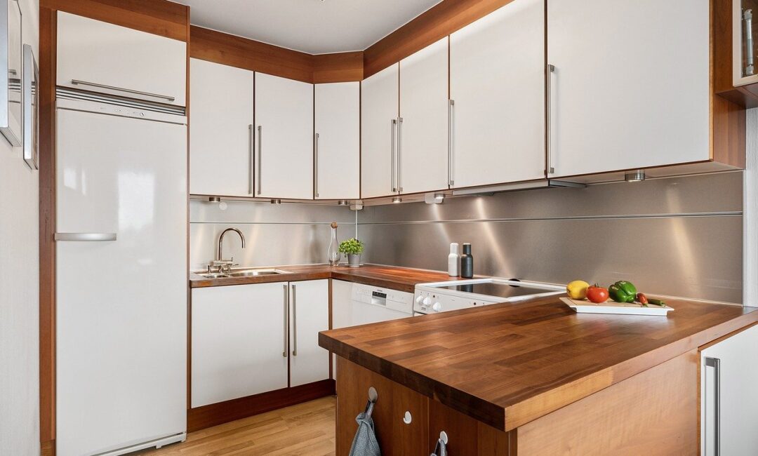 L_impact_de_l_installation_d_un_plan_de_travail_plain_pied_dans_votre_espace_maison
